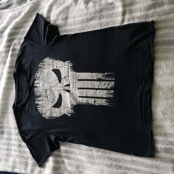 Marvel Punisher tee mens Small - Picture 1 of 4